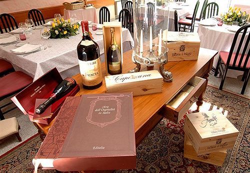 Hotel San Gerolamo Vercurago Kültér fotó